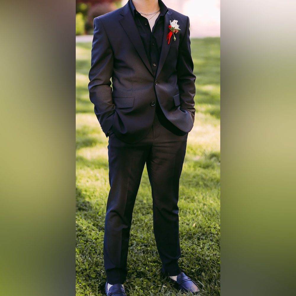 Express men’s extra slim suit